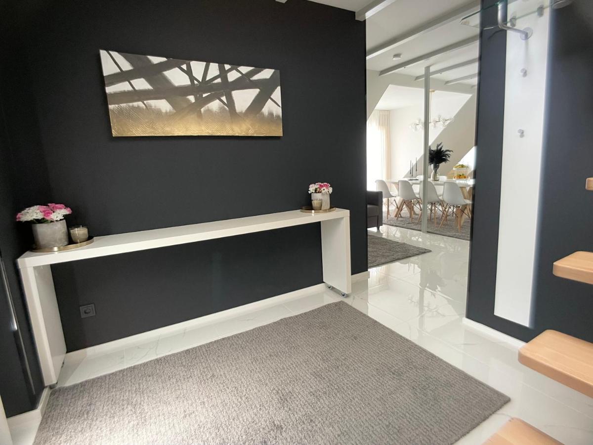 M-Style 04 Apartment Mit Balkon Und Gasgrill, 24H Self-Check-In, Free Parking, Netflix Nuremberg Luaran gambar