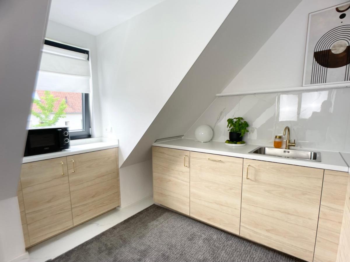 M-Style 04 Apartment Mit Balkon Und Gasgrill, 24H Self-Check-In, Free Parking, Netflix Nuremberg Luaran gambar